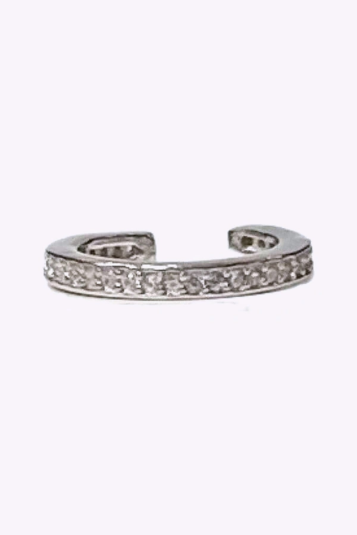 Ear Cuff Akta Silver Enkelradig Med Kristaller