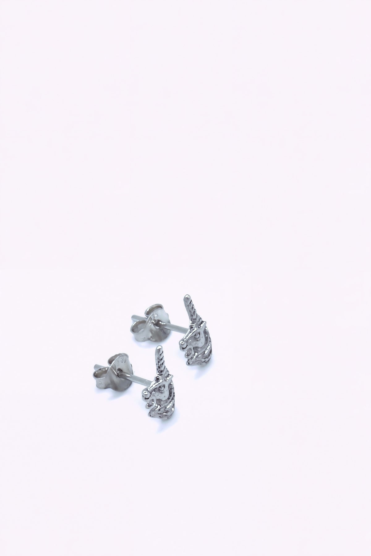 Studs Orhangen Silver Tuta