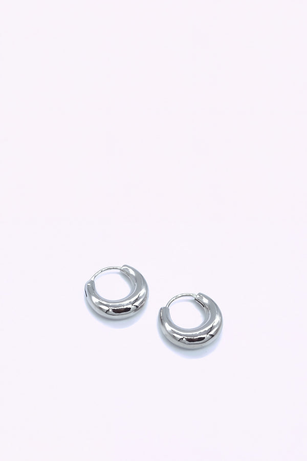 Silver hoops | AMI